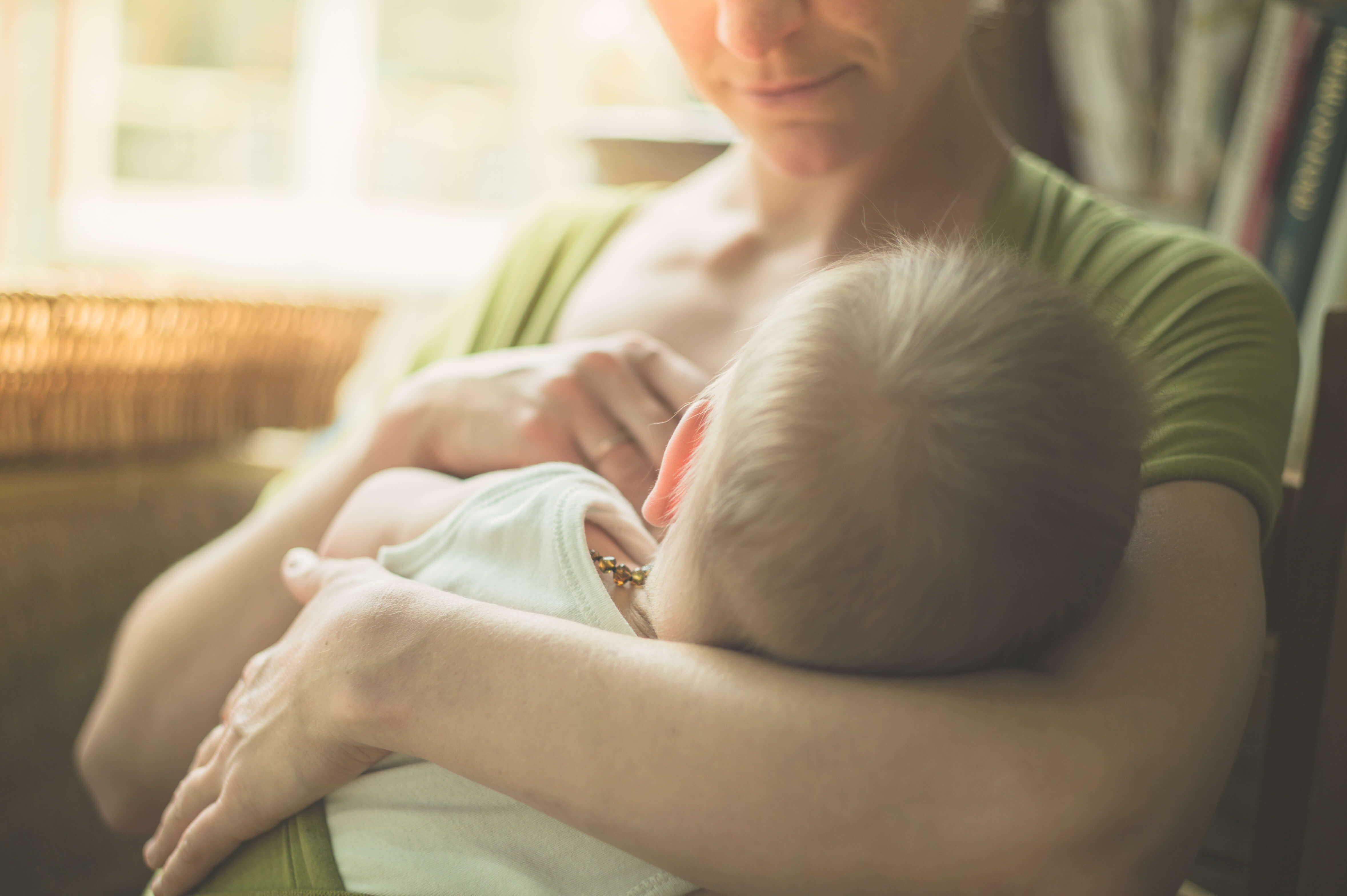 Breastfeeding in public controversy